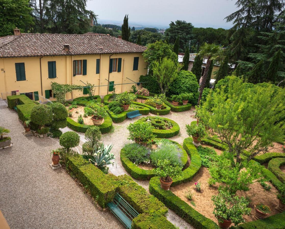 Hotel Scacciapensieri Boutique 4*