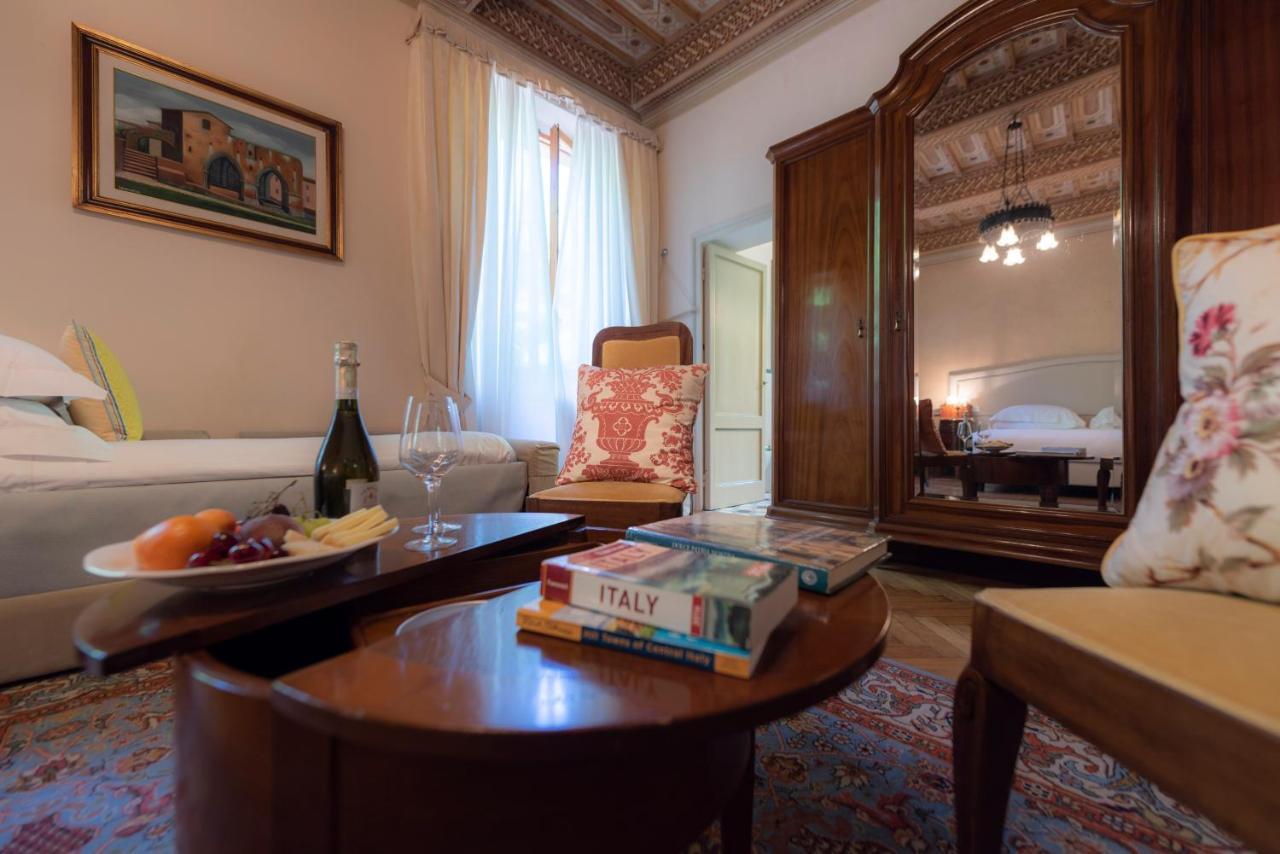 Hotel Scacciapensieri Boutique 4*